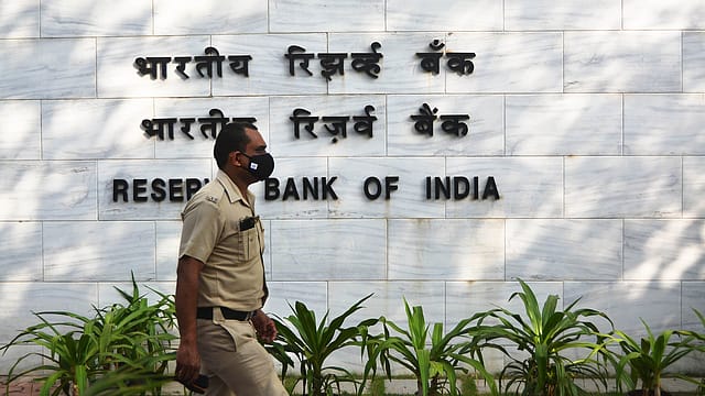 Geopolitical tensions weigh on global economy; India’s growth remains resilient: RBI Bulletin Geopolitical tensions weigh on global economy; India’s growth remains resilient: RBI Bulletin